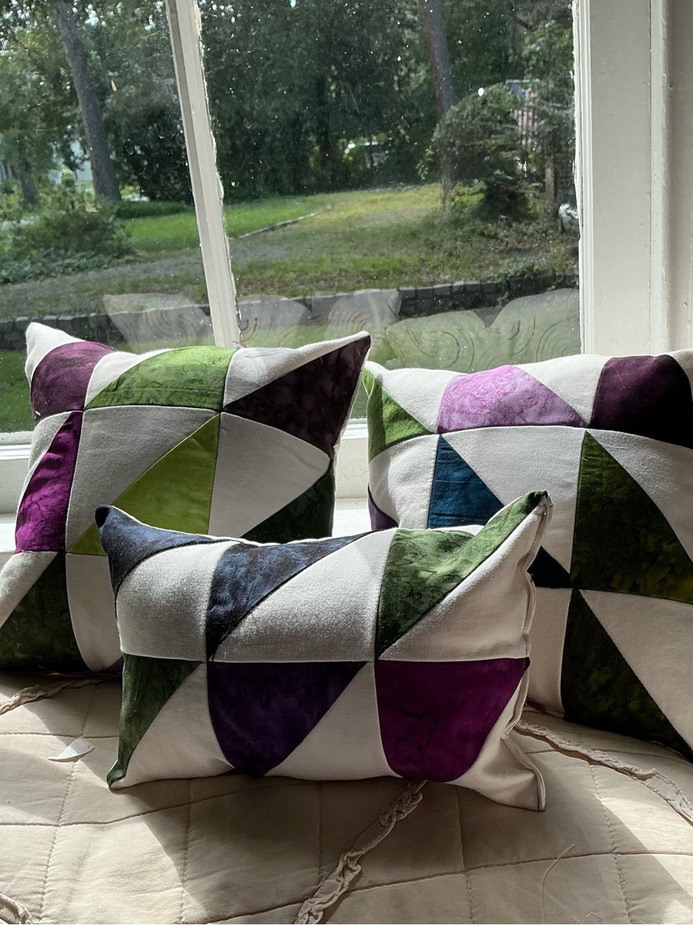 Decorative Geometric Velvet Throw Pillows - White, Green, Purple, Blue